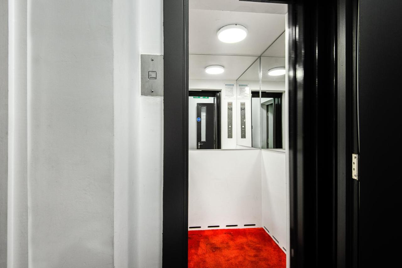 Circlelet Luxury Private Suite 3 Лондон Екстериор снимка